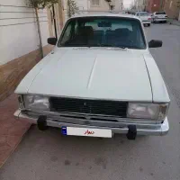 پیکان مدل 82