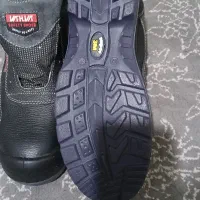 یک جفت کفش شرکتی اصل محکم|کیف، کفش، کمربند|شیراز, محراب|دیوار