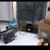 تعمیر یخچال وفریزروکولرگازی وماشین لباسشویی درمنزل|خدمات پیشه و مهارت|بجنورد, |دیوار