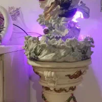 آبنما همراه با پایه و پمپ فروشی