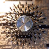 ساعت دیواری فلزی خورشیدی