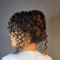 شنیون کار حرفه ای|خدمات آرایشگری و زیبایی|مشهد, حجت|دیوار