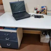 میز تحریر بزرگ تمیز|میز تحریر و کامپیوتر|اهواز, کیانپارس |دیوار