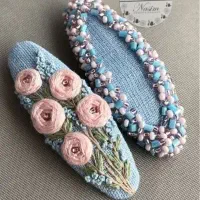 وسیله های گل دوخت شده