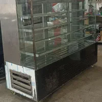 یخچال مکعبی. تاپینگ ترشی .