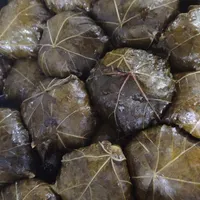 دلمه برگ مو|خوردنی و آشامیدنی|اصفهان, کارلادان|دیوار