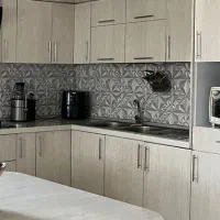 آپارتمان چسبیده ب مترو کوچه پهن فضای سبز