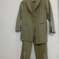 کت شلوار زنانه