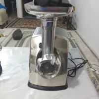 چرخ گوشت نو فقط یکبار استفاده شده