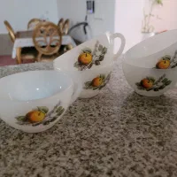 تعدادی ظروف آرکوپال|ظروف سرو و پذیرایی|جهرم, |دیوار