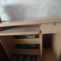 میز کار کامپیوتر
