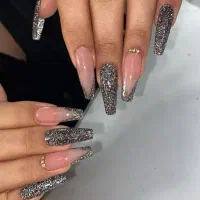 کاشت ناخن  ۲۰۰طراحی و لاکژل رایگان|خدمات آرایشگری و زیبایی|کاشان, پارک لاله|دیوار