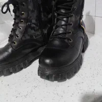 نیم بوت|کیف، کفش، کمربند|پاکدشت, پاکدشت (مامازند)|دیوار