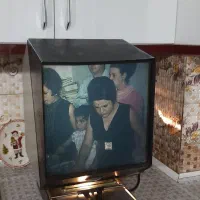 پروژکتور میکروفیلم قدیمی