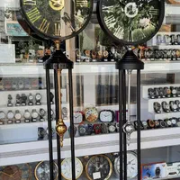 ساعت فلزی ایستاده پاندول دار|ساعت دیواری و تزئینی|شیراز, شاهجیان|دیوار