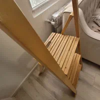 استند چوبی تاشو|کتابخانه، شلف، قفسه‌های دیواری|کرج, شهرک ولیعصر|دیوار