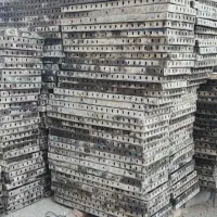 کارگرفنی وساختمانی هستم