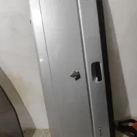 درب عقب وانت اریسان