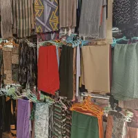 شال و روسری|لباس|کاشان, شاهد|دیوار