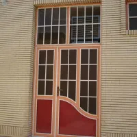 استاد کار درب و پنجره .)جوشکار حرفه ای