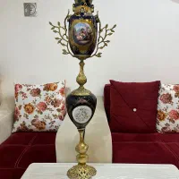 گلدان برنزی