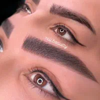 اکستنشن مژه و تاتو میکرو بلیدینگ لیفت ابرو مژه