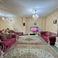 واحد ۷۴ متری سند / چند قدمی بر ضیابری / نورگیر