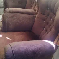 فروش فوری یکدست مبل سلطنتی و یکدست مبل راحتی|مبلمان خانگی و میز عسلی|اصفهان, عباسآباد|دیوار