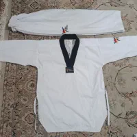 تجهیزات تکواندو لباس،هوگو،کلاه،کمربند و غیره