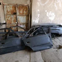 درب پژو،گلگیر، وداشبورداستوک