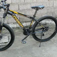 دوچرخه|دوچرخه، اسکیت، اسکوتر|سنگر, |دیوار