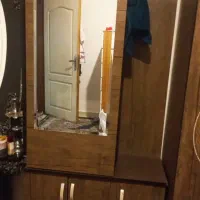 جاکفشی، جالباسی با آینه