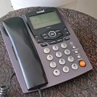 تلفن رو میزی