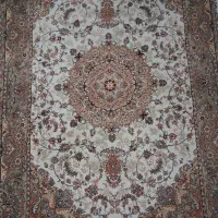 فرش ۴ متری