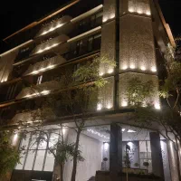 104 متر /  مدرن / قیطریه / مشاعات هتلینگ