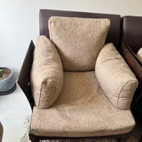 مبلمان راحتی ۶ نفره به همراه میز وسط|مبلمان خانگی و میز عسلی|تهران, سید خندان (جلفا)|دیوار