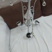 تعدادی لوستردوشاخ وسه شاخ|لوستر و چراغ آویز|اهواز, کوی باهنر|دیوار