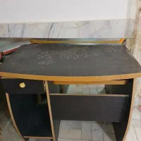 میز کامپیوتر