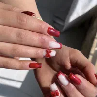 کاشت ناخن ۳۹۰ آموزش ناخن ۳۲۰۰فشیال بانوان۳۰۰