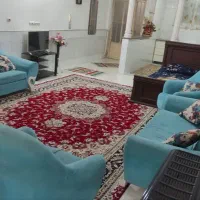 منزل مبله نزدیک خیابان اصلی مرکز شهر