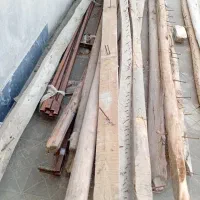 پایه چوب زیر هلب