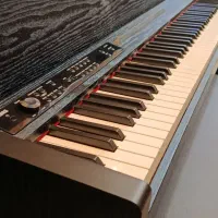 پیانو کرگ lp 380|پیانو، کیبورد، آکاردئون|تبریز, |دیوار