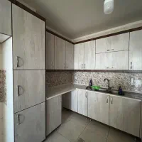 خانه کارگر / ۹۰ متری/طبقه اول بدون آسانسور/کم واحد