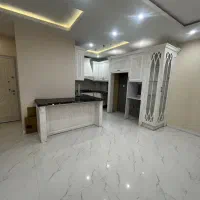 آپارتمان-85-متری-کلاسیک-2-خواب-10-دقیقه-تا-حرم