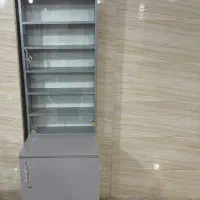 میز و استند ناخن کاری ست