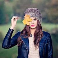 مدلینگ لباس زنانه