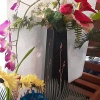 فروش یکجای ۶ استند و گلدان پر از گل زیبای مصنوعی|گل مصنوعی|تهران, قیام|دیوار