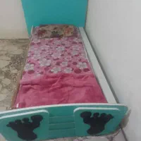 تخت بچه. فروشی. طولا. قشم