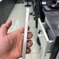 ببین ایفون ۱۴ نرمال فقط ان باکس شده بدون پیش پرداخ|موبایل|اصفهان, مفتح|دیوار