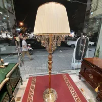 اباژورایستاده کنارسالنی مناسب هدیه|چراغ خواب و آباژور|مشهد, طلاب|دیوار